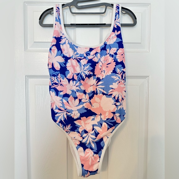 LainSnow Ocean Isle One Piece Bathing Suit - Picture 1 of 2